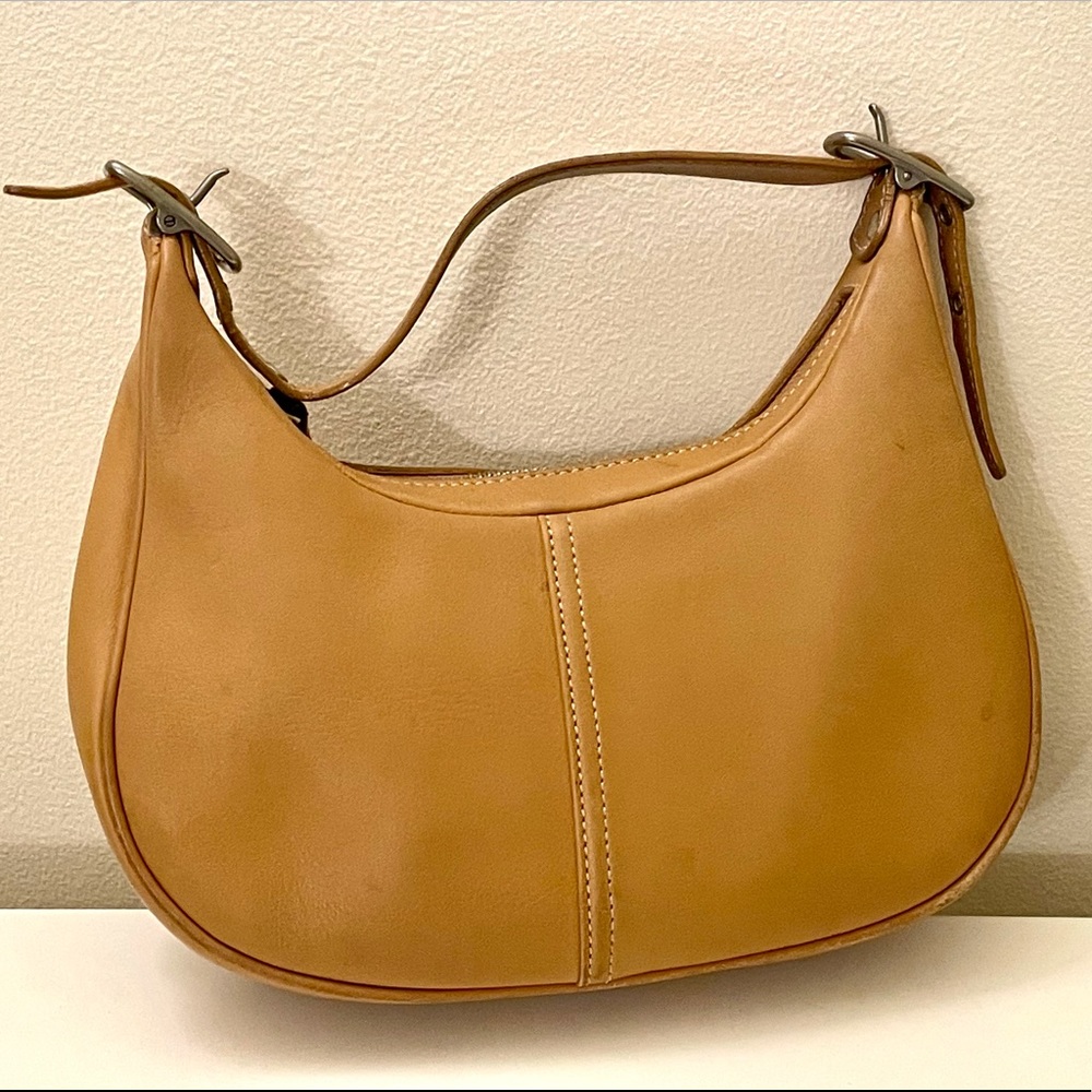 Coach Vintage Legacy 9593 Tan Leather Hobo